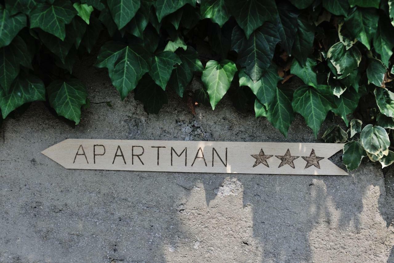 Apartman Svilno Fiume Esterno foto