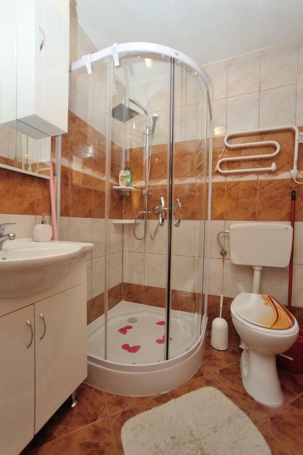 Apartman Svilno Fiume Esterno foto