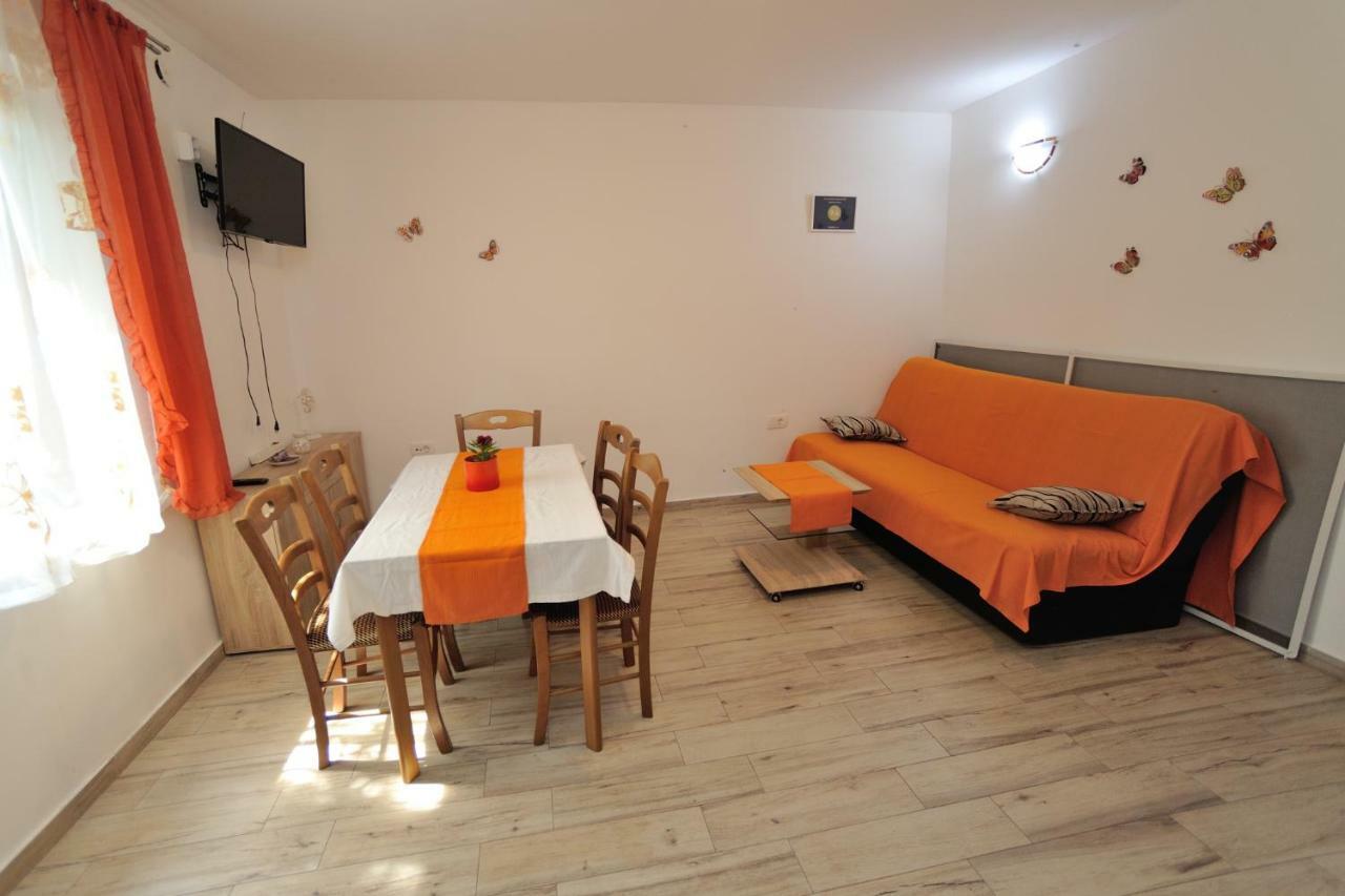 Apartman Svilno Fiume Esterno foto