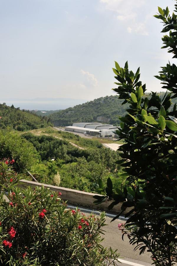 Apartman Svilno Fiume Esterno foto
